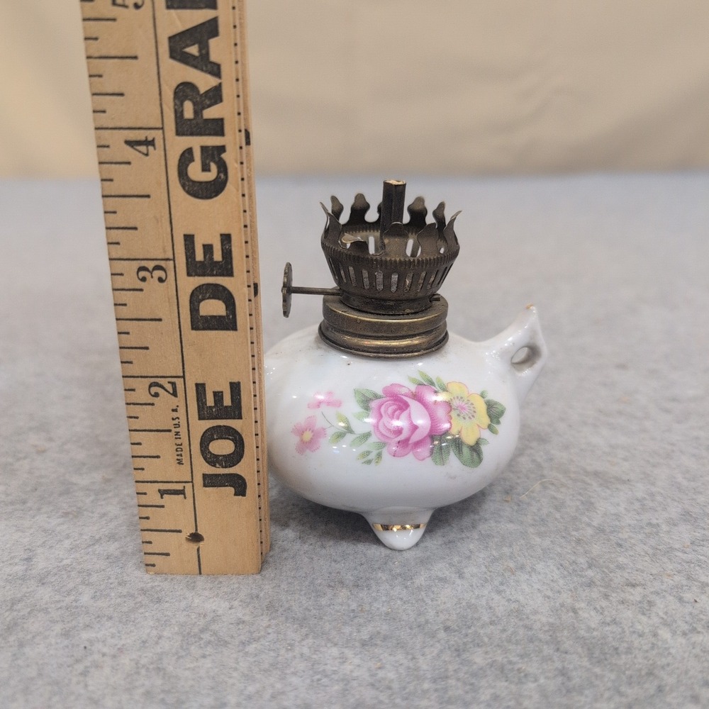 Miniature Porcelain Floral Oil Lamp White Pink Yellow Rose Gold Trim‎ NA308 - Picture 4 of 4